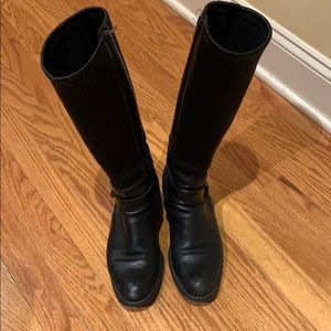 Waterproof leather boot